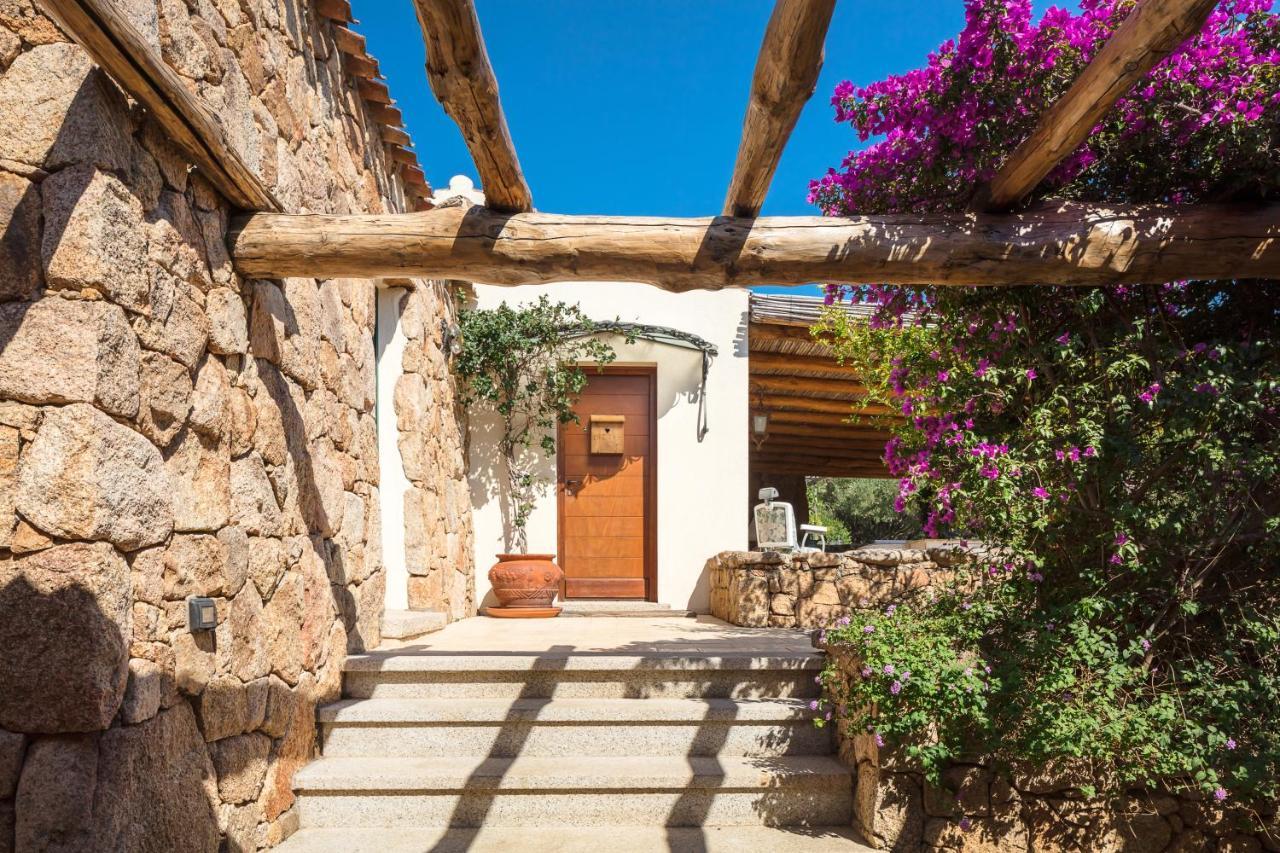 Albero Capovolto Bed and Breakfast Golfo Aranci Εξωτερικό φωτογραφία
