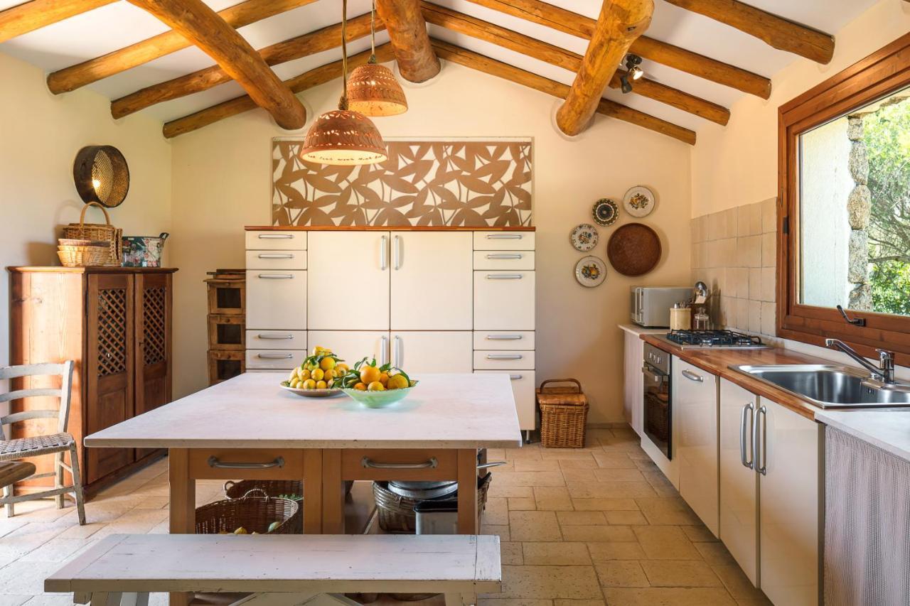 Albero Capovolto Bed and Breakfast Golfo Aranci Εξωτερικό φωτογραφία